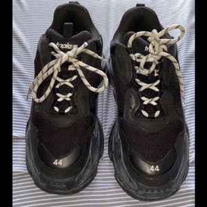 Balenciaga
Men's Triple S $450